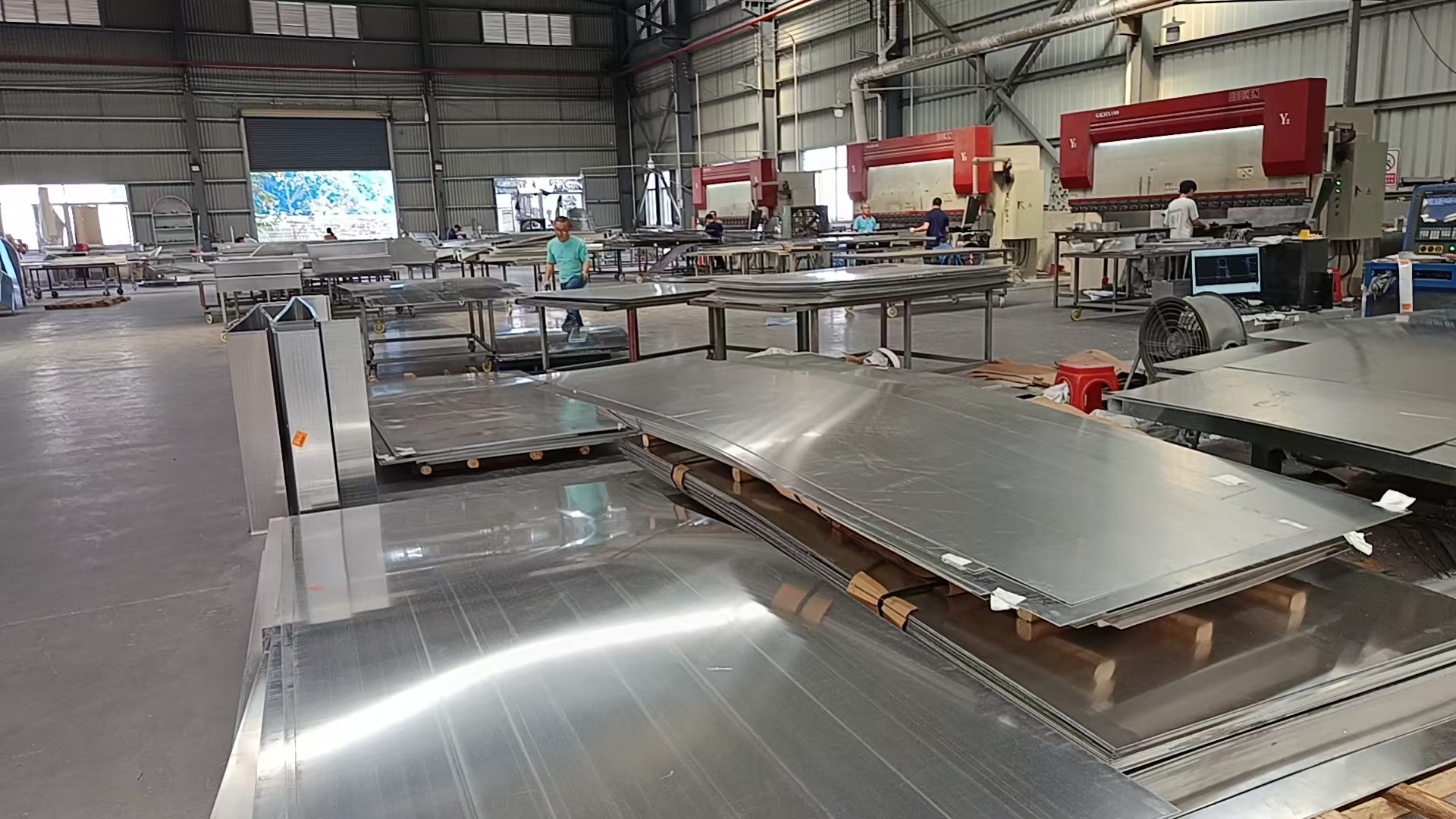 L'usine professionnelle de fabrication de placages en aluminium--ZhenGuang