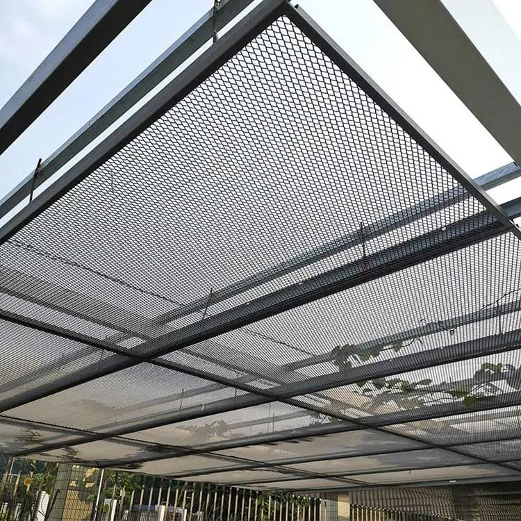 Le faux plafond en aluminium à treillis métallique est-il un élément de conception révolutionnaire en cours d'introduction ?