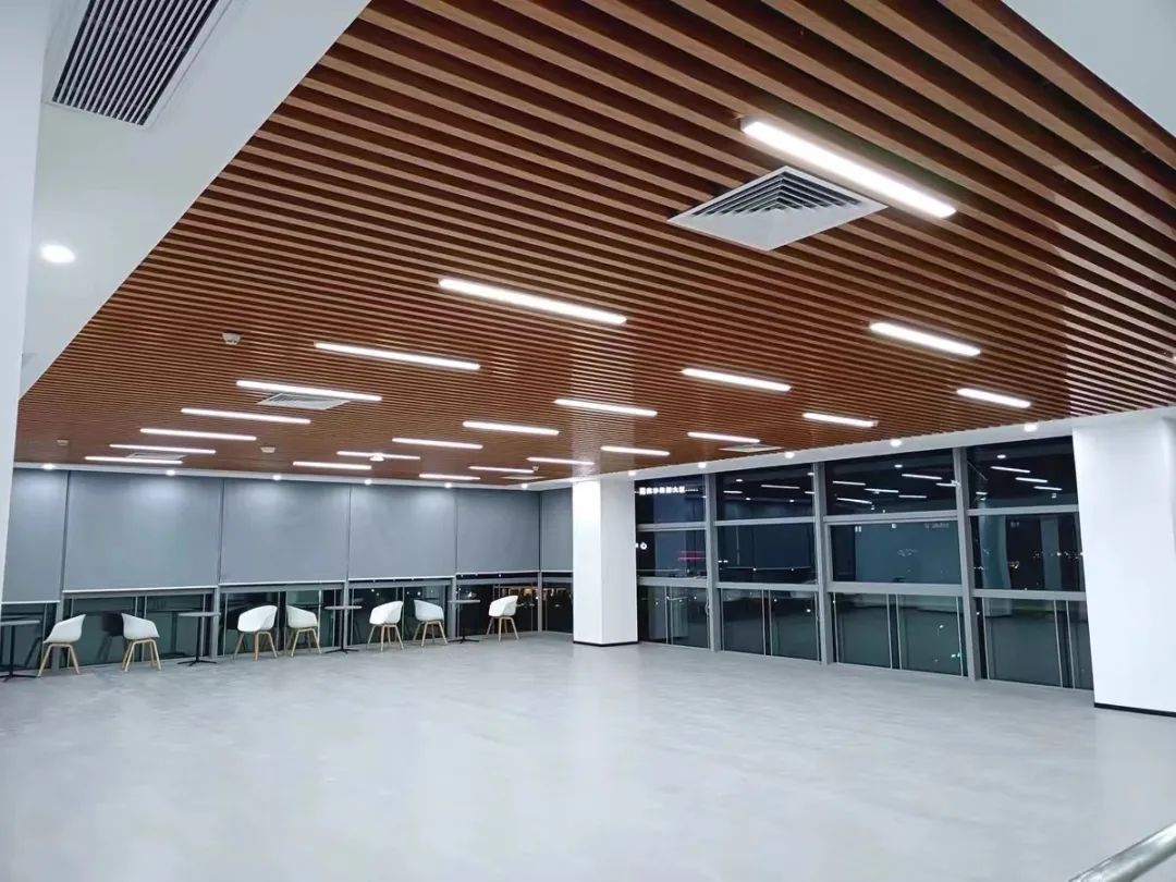Stratégie de conception du placage en aluminium : protection de l'environnement et sécurité belles et durables, les quatre points principaux pour vous aider à créer l'espace parfait !
