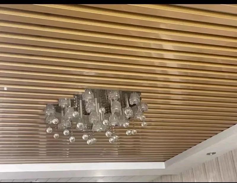 Savez-vous quels sont les avantages du matériau et de la performance du cube en aluminium?